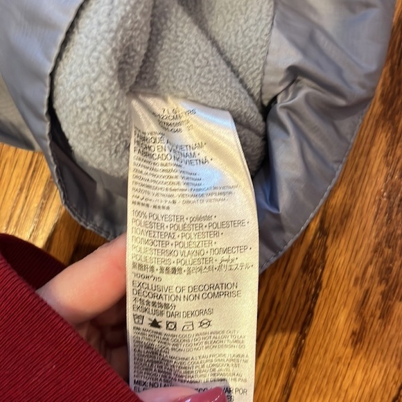 Nike Boy’s Grey Jacket Size 7/L - Picture 7 of 8